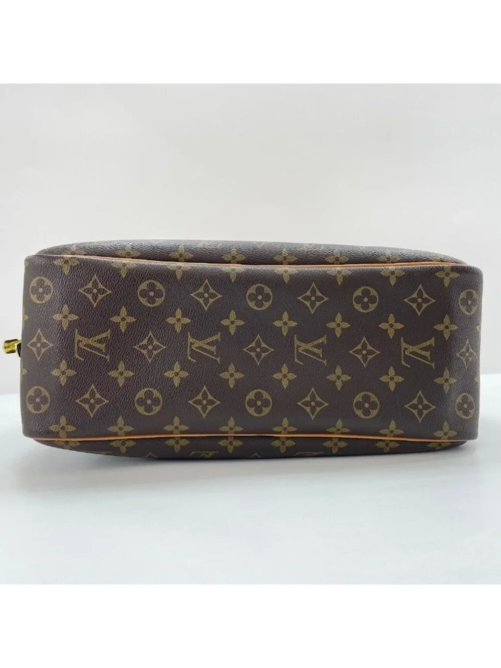 Louis Vuitton Handbag Deauville